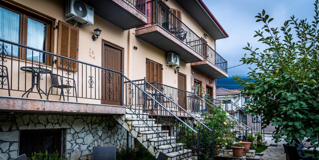 Enastron Otel Kalavryta Dış mekan fotoğraf