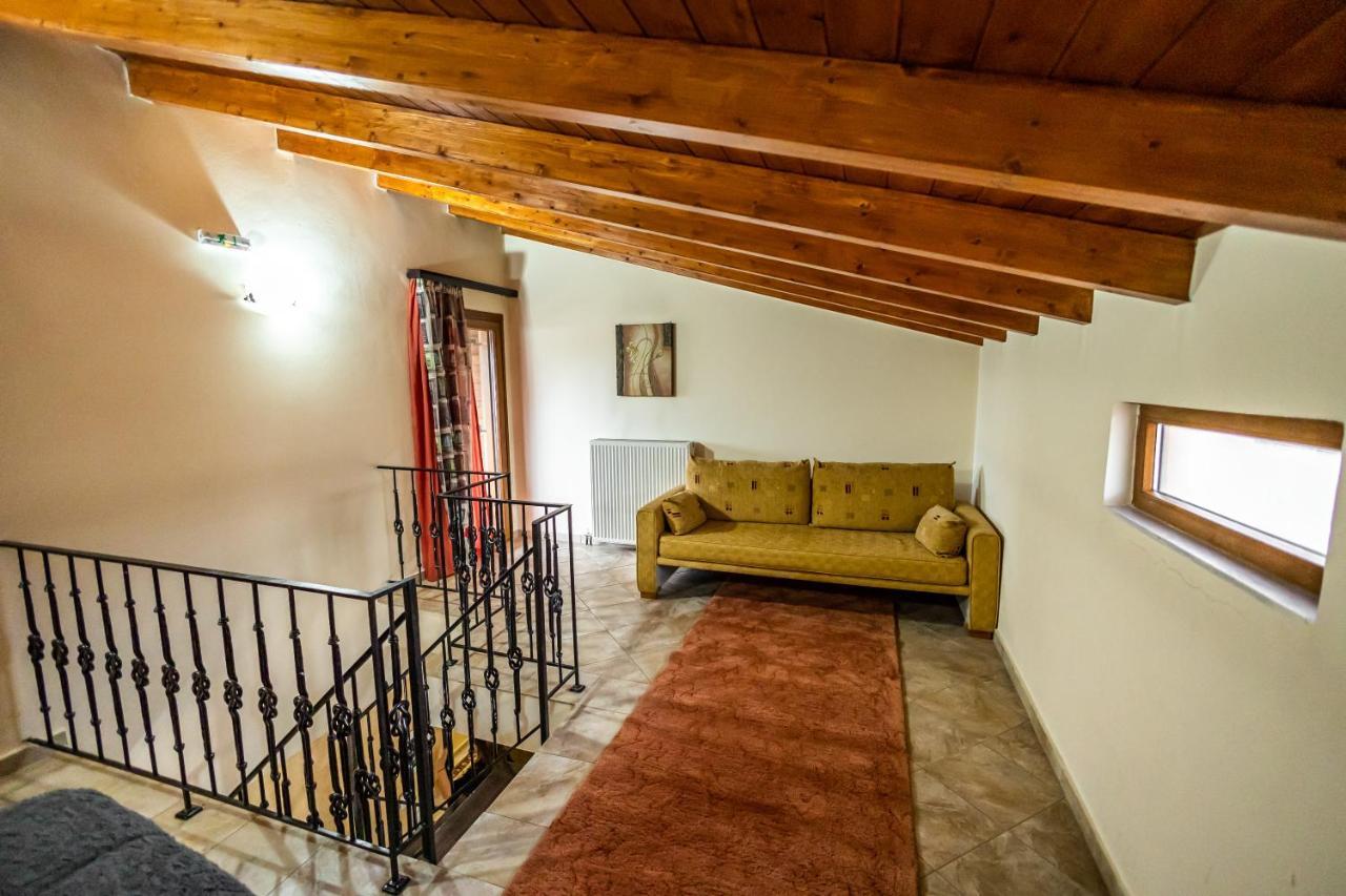 Enastron Otel Kalavryta Dış mekan fotoğraf