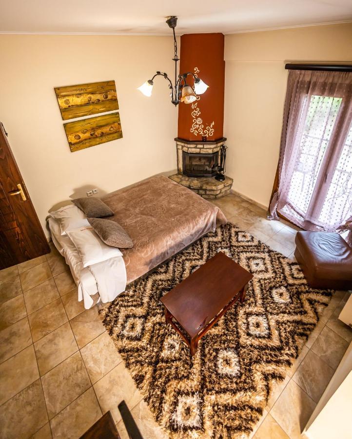 Enastron Otel Kalavryta Dış mekan fotoğraf