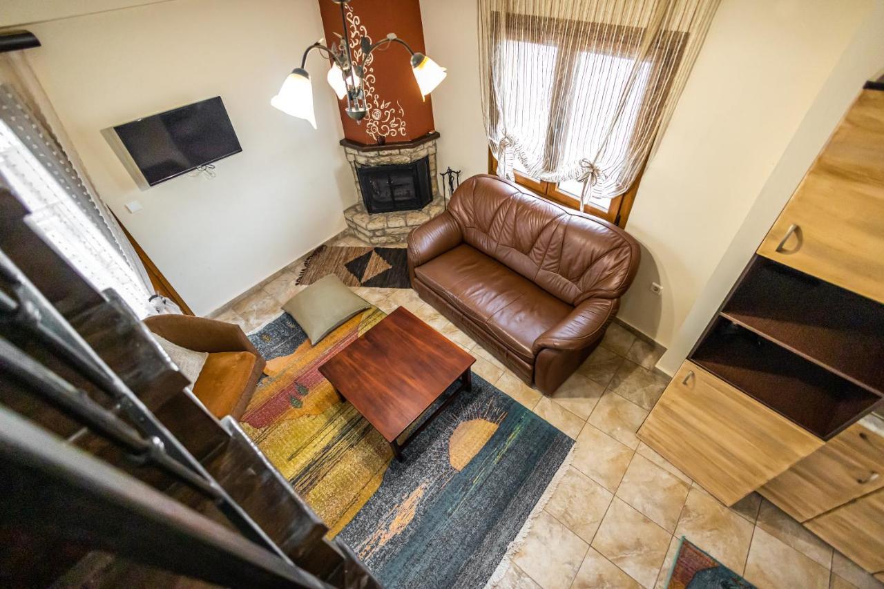 Enastron Otel Kalavryta Dış mekan fotoğraf